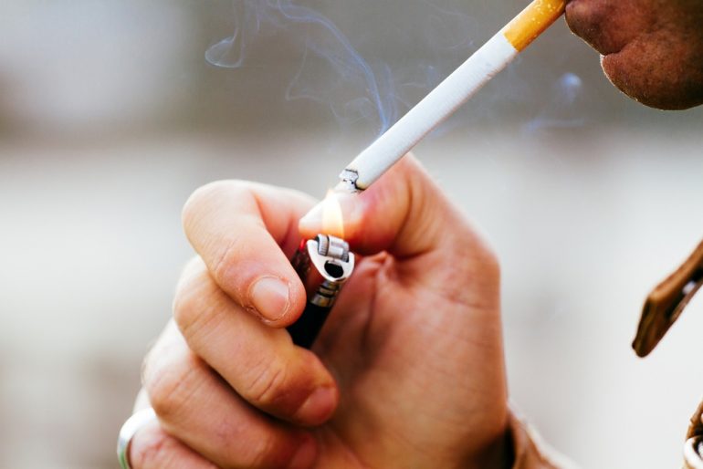 Курение – провокатор геморроя