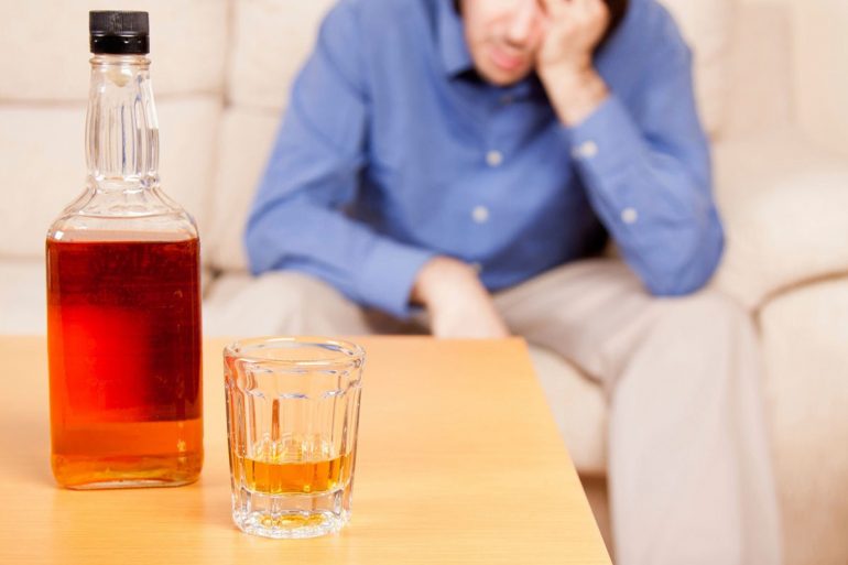 Как влияет алкоголь на недуг?